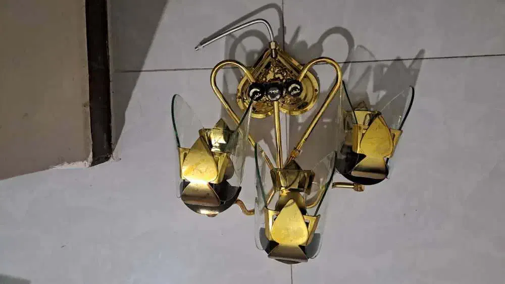 روشنایی دیواری گازی سه شعله (چراغ توری)|لوستر و چراغ آویز|فردیس, طالقانی|دیوار