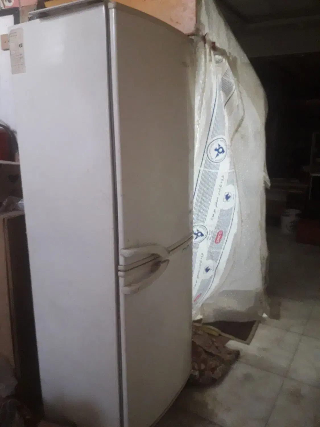 یخچال فریزر|یخچال و فریزر|خمینیشهر, |دیوار