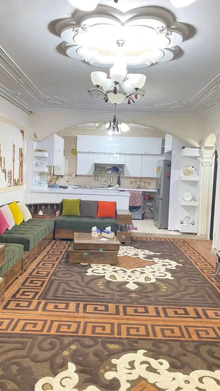 فروش دو عدد گلیم فرش و میز تی وی|گلیم، جاجیم، گبه|یاسوج, |دیوار