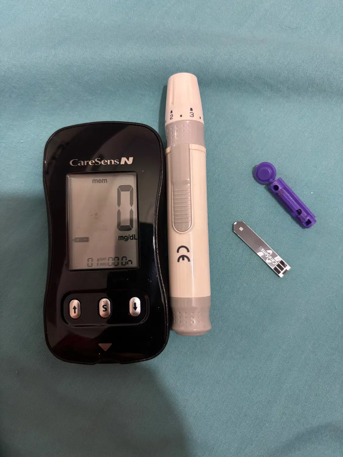 دستگاه تست قند خون کرسنس|آرایشی، بهداشتی، درمانی|تهران, شهرک نفت|دیوار