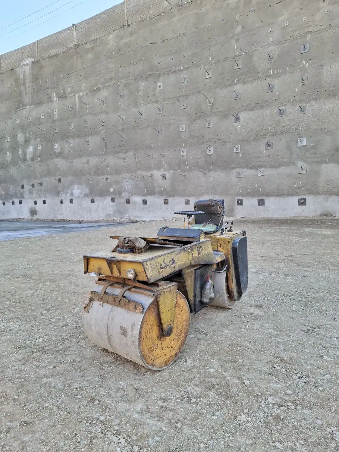 غلطک اجاره ای جهت کوبیده شدن زیرسازی محوطه سازی|ابزارآلات|تهران, نیروی هوایی (پیروزی)|دیوار