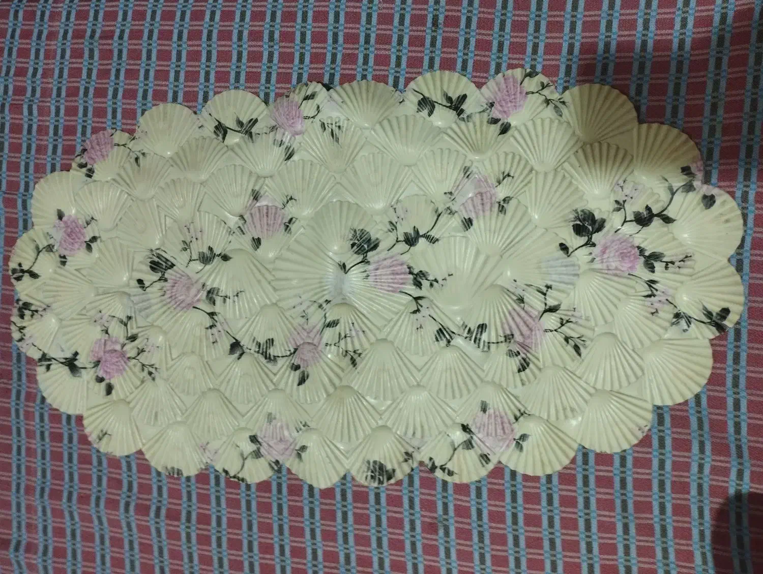 پادری پلاستیکی|فرش|رشت, جانبازان|دیوار