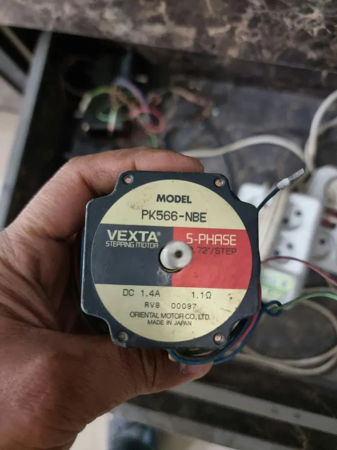 استپ موتور ژاپنی استوک|ماشین‌آلات صنعتی|کاشان, شهرک صنعتی فتح المبین|دیوار