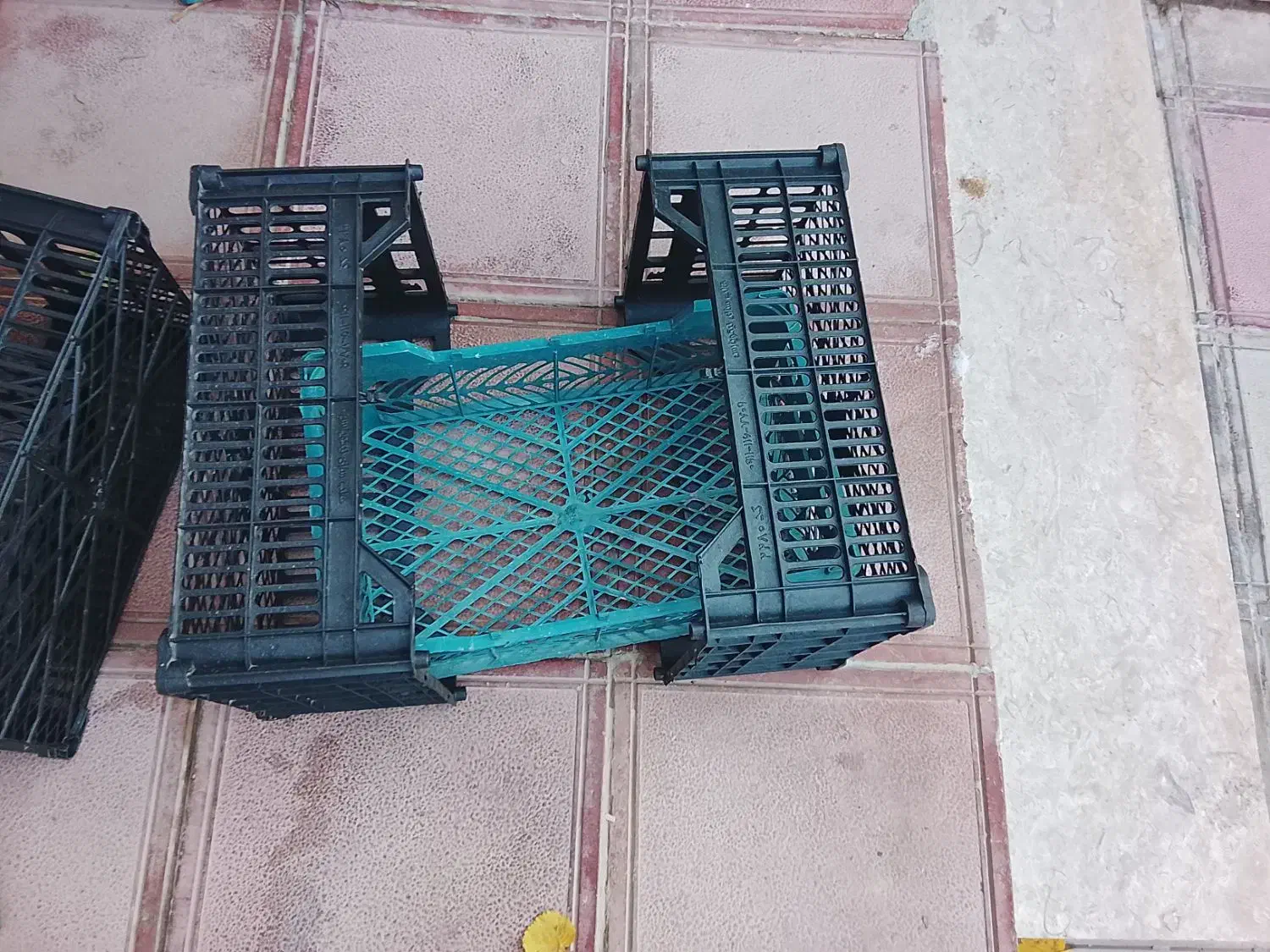 جعبه پلاستیکی|عمده‌فروشی|گلبهار, نوبهار|دیوار