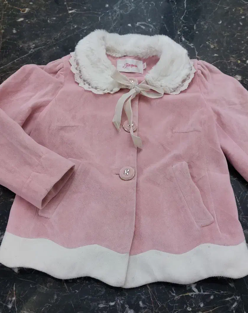 کت گرم دخترانه|کفش و لباس بچه|قزوین, |دیوار