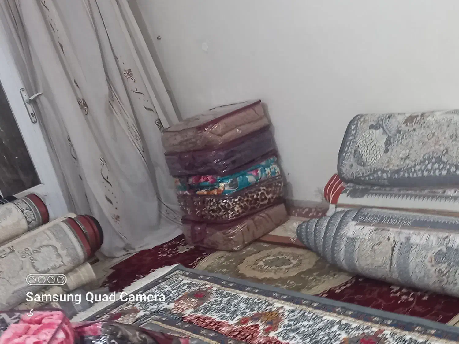 پتو و تشک اقتصادی|رختخواب، بالش، پتو|خمینی‌شهر, |دیوار