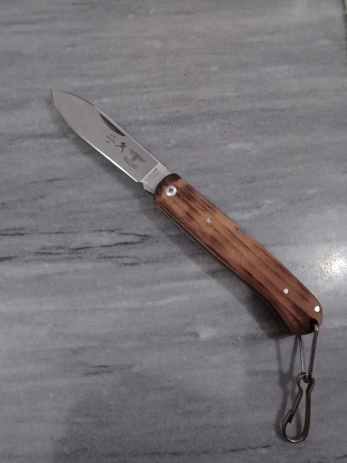 چاقو|کوهنوردی و کمپینگ|گیلان غرب, |دیوار