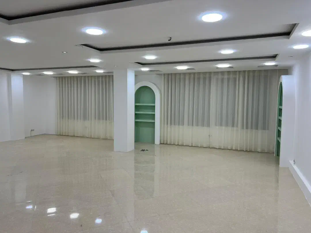 فروش فلت ۱۴۳ متری(گلشهر)|فروش دفتر کار، اتاق اداری، مطب|بندرعباس, |دیوار