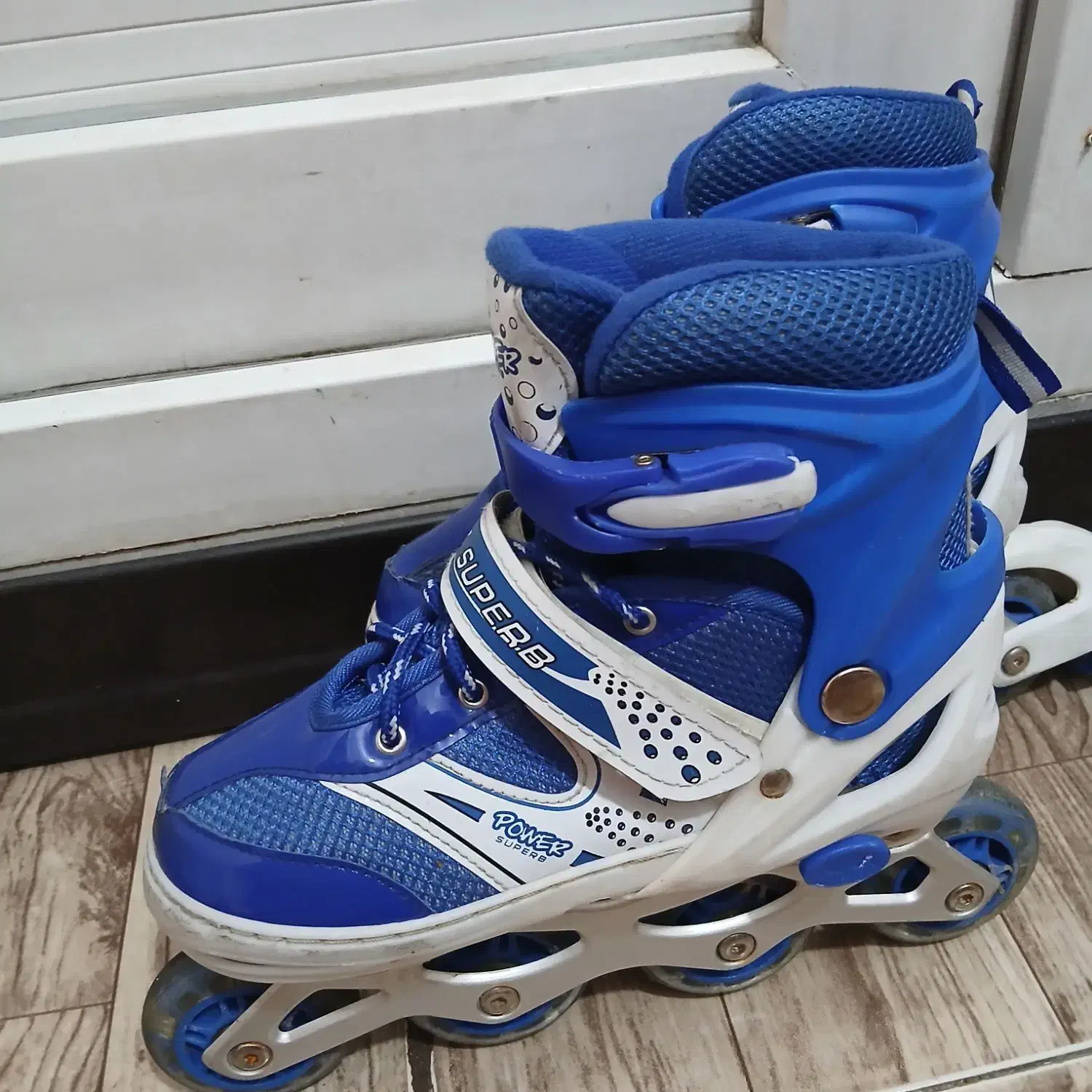 اسکیت|دوچرخه، اسکیت، اسکوتر|کرج, کوی زنبق|دیوار