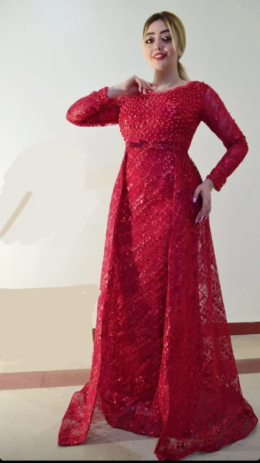 لباس مجلسی|لباس|ایلام, |دیوار