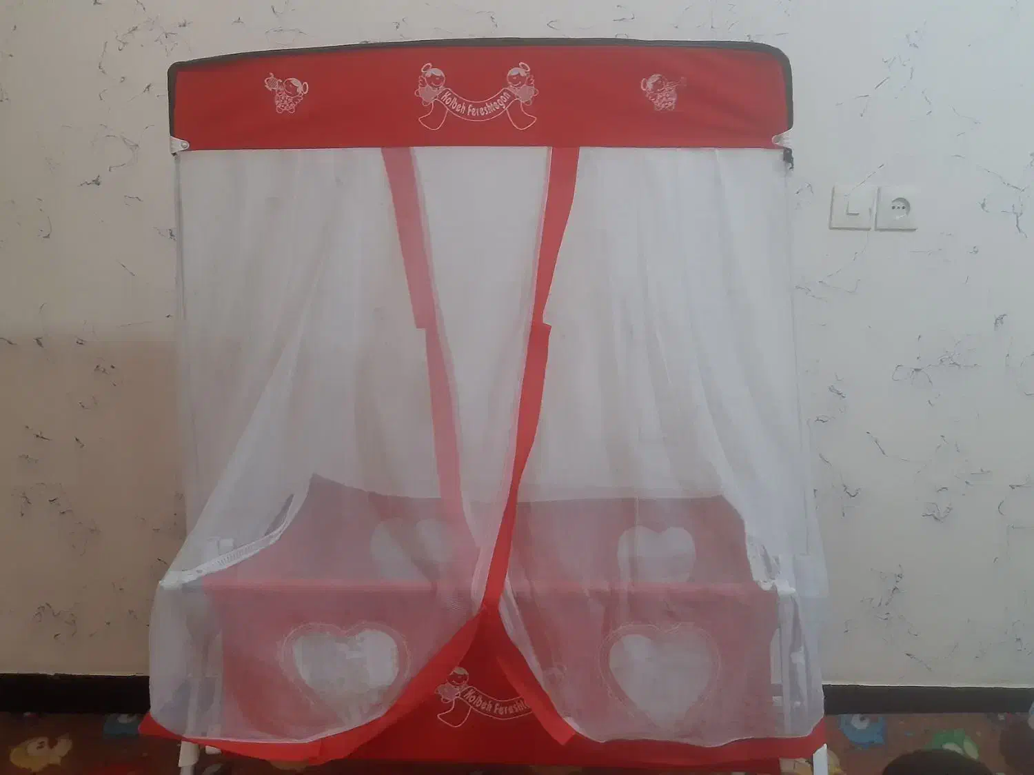 گهواره درحدنو|تخت و صندلی بچه|شوشتر, |دیوار