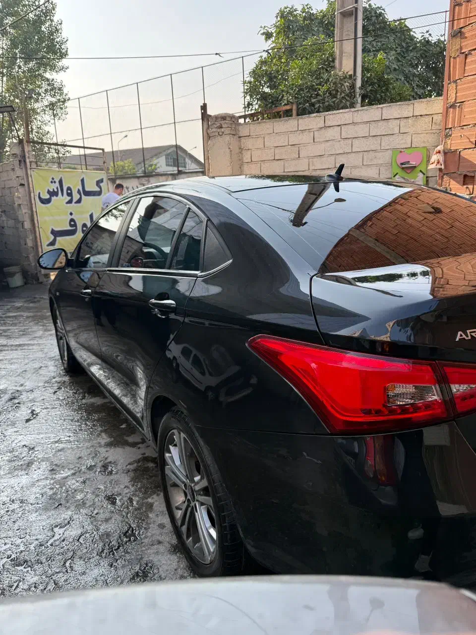 اریزو۵ مدل ۱۴۰۰کم کار|خودرو سواری و وانت|بابل, |دیوار