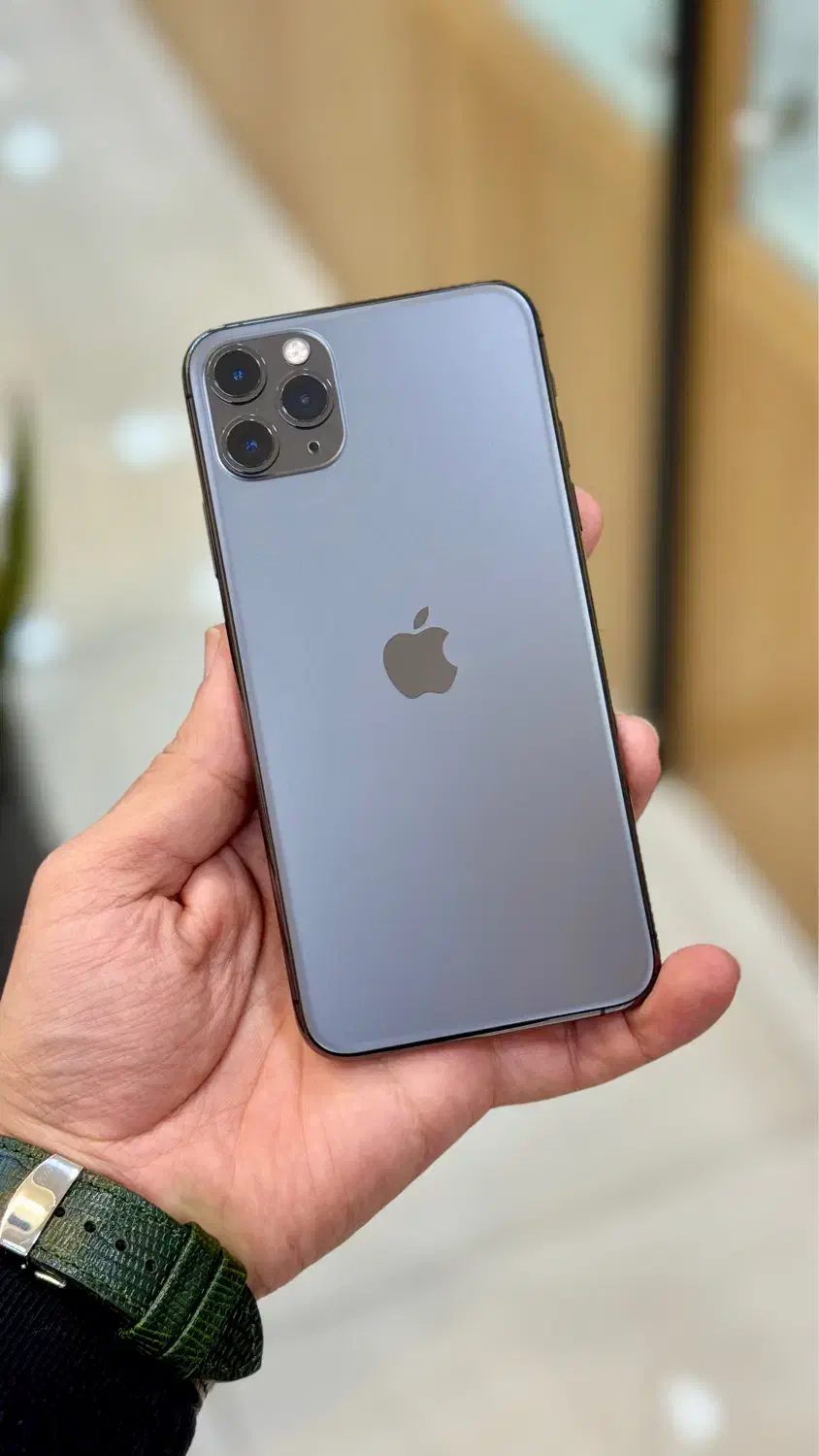 گوشی استثنایی 11 پرومکس 256 بدون نقطه 11promax|موبایل|اصفهان, برازنده|دیوار