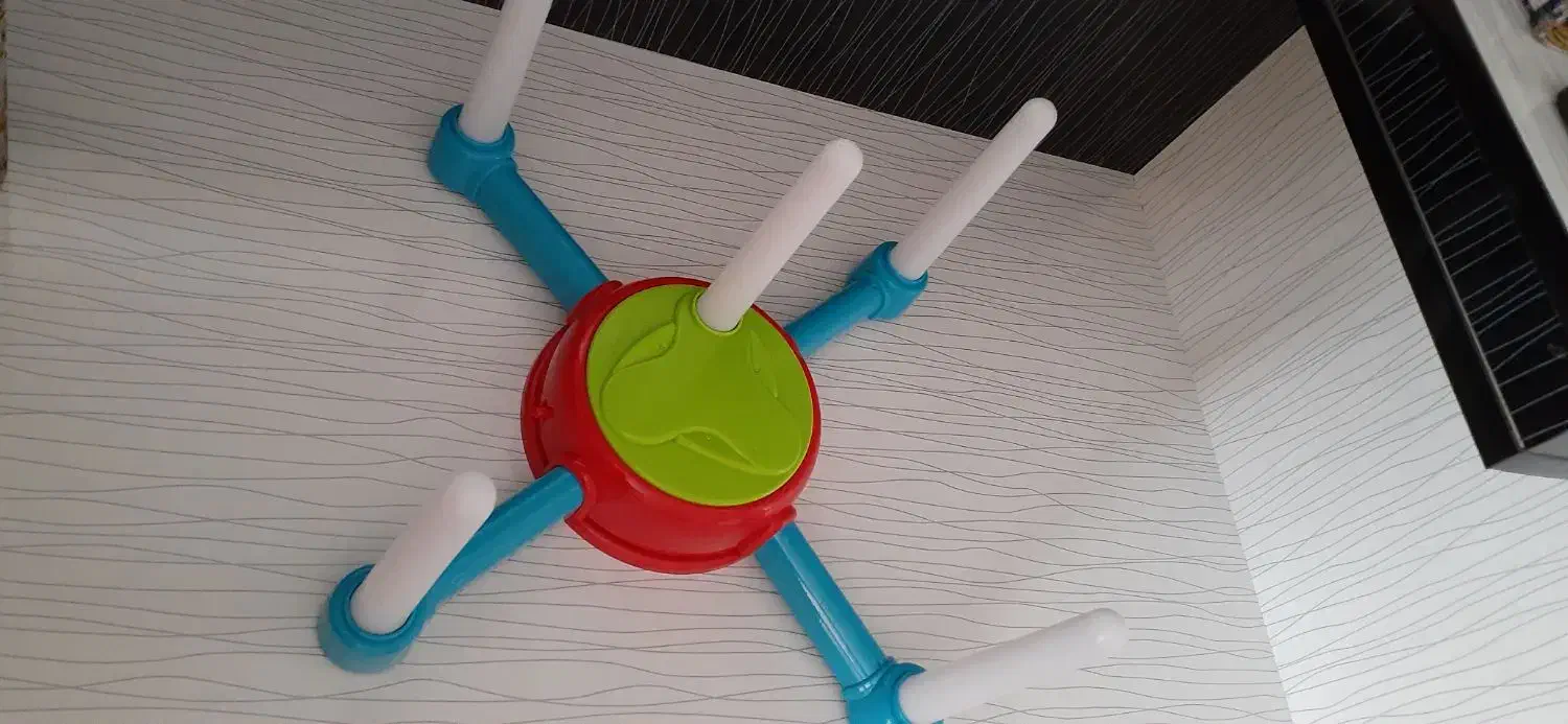 اسباب بازی موزیکال|اسباب‌بازی بچه|اندیشه, اندیشه فاز ۶|دیوار