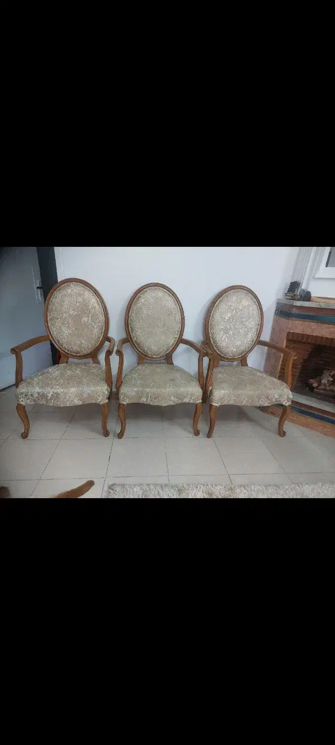 مبل چستر ال هفت نفره، سه عدد مبل کناره چوب راش|مبلمان خانگی و میز عسلی|کرج, شاهین‌ویلا|دیوار