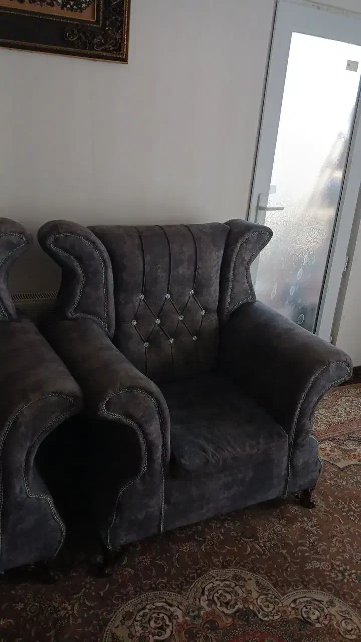 مبل کار کرد رنگ طوسی بدونه عسلی|مبلمان اداری|صائین قلعه, |دیوار