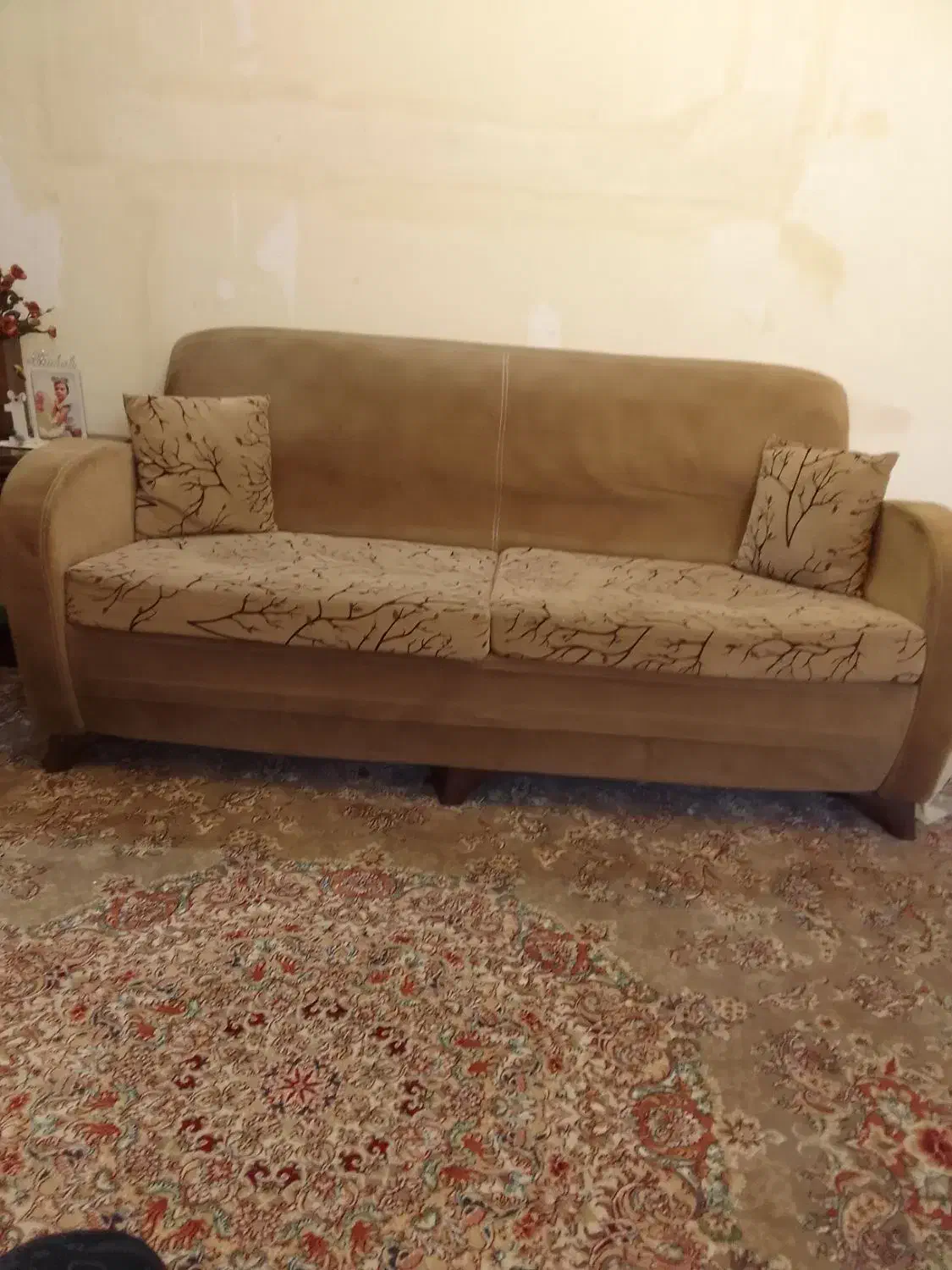 یک دست مبل راحتی ۷نفره|مبلمان خانگی و میز عسلی|قزوین, |دیوار