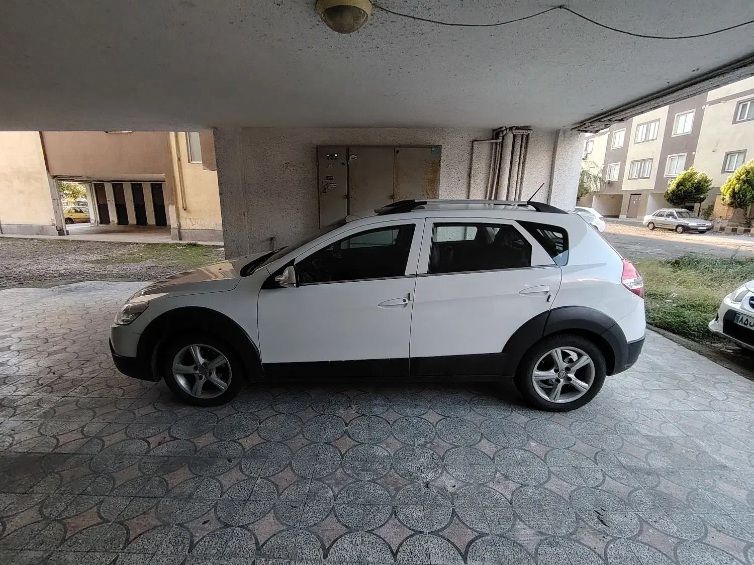 دانگ فنگ h30 cross مدل 97|خودرو سواری و وانت|رشت, اسماعیل آباد|دیوار