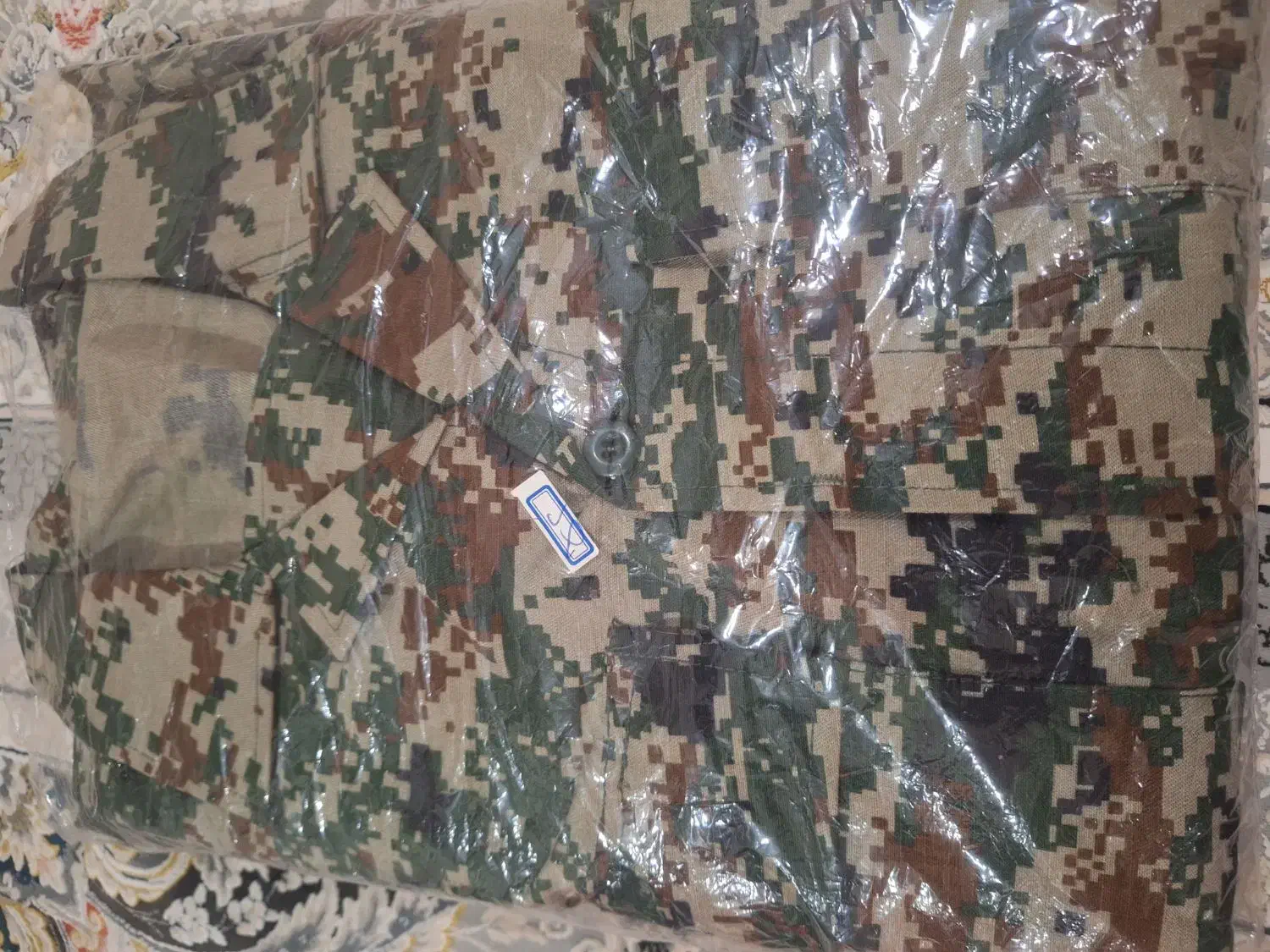 لباس نظامی تمیز و سالم|لباس|اهواز, کوروش|دیوار