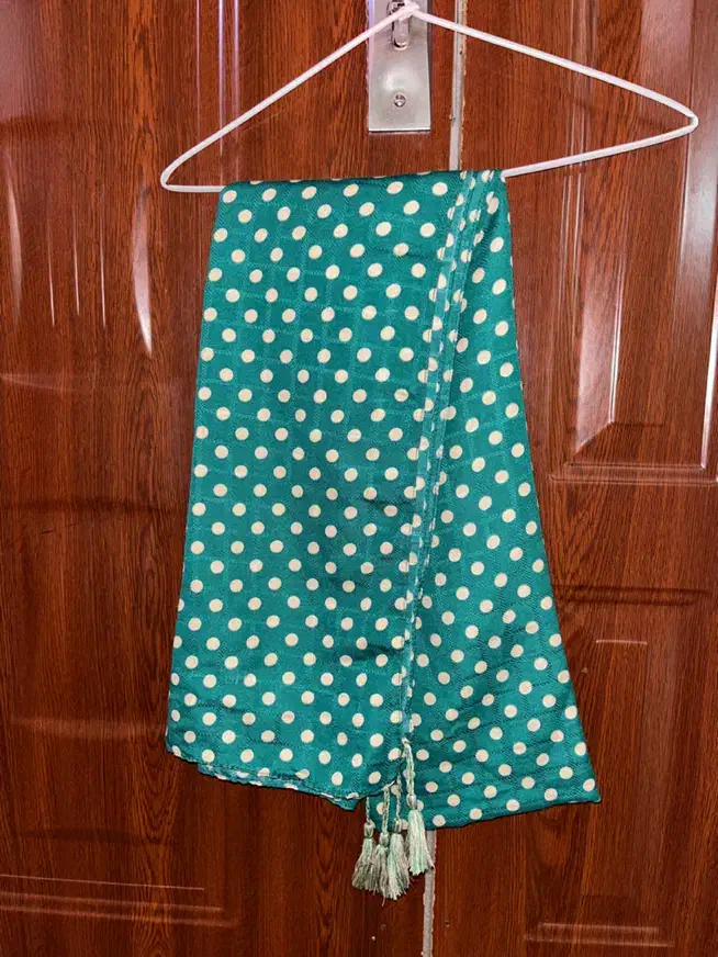 شال نخی کاملا نو|لباس|سمنان, |دیوار