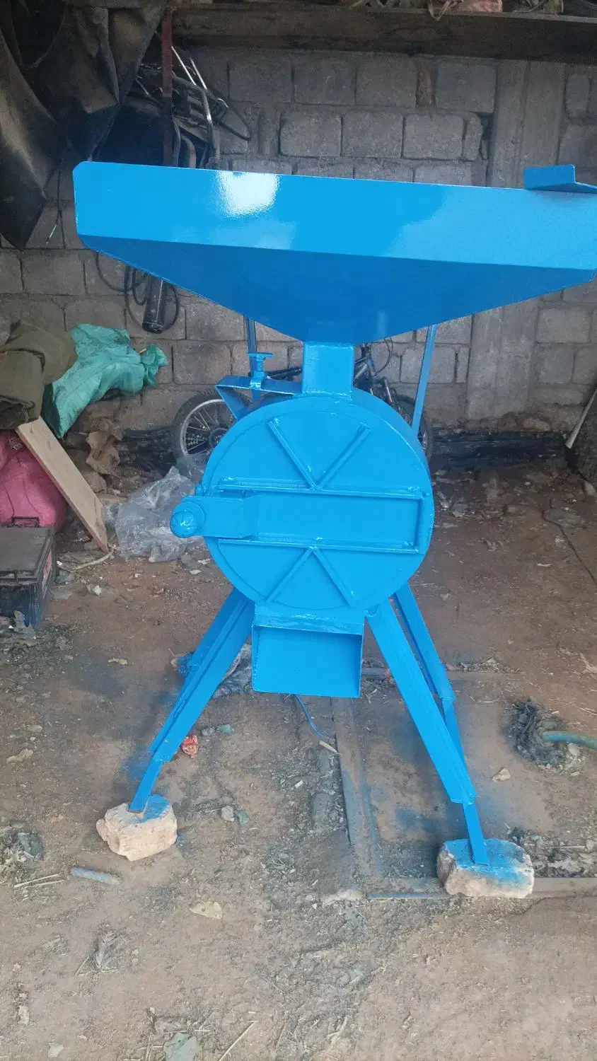 خردکن گندم وجو یونجه چغندر|خردکن، آسیاب، غذاساز|الیگودرز, |دیوار