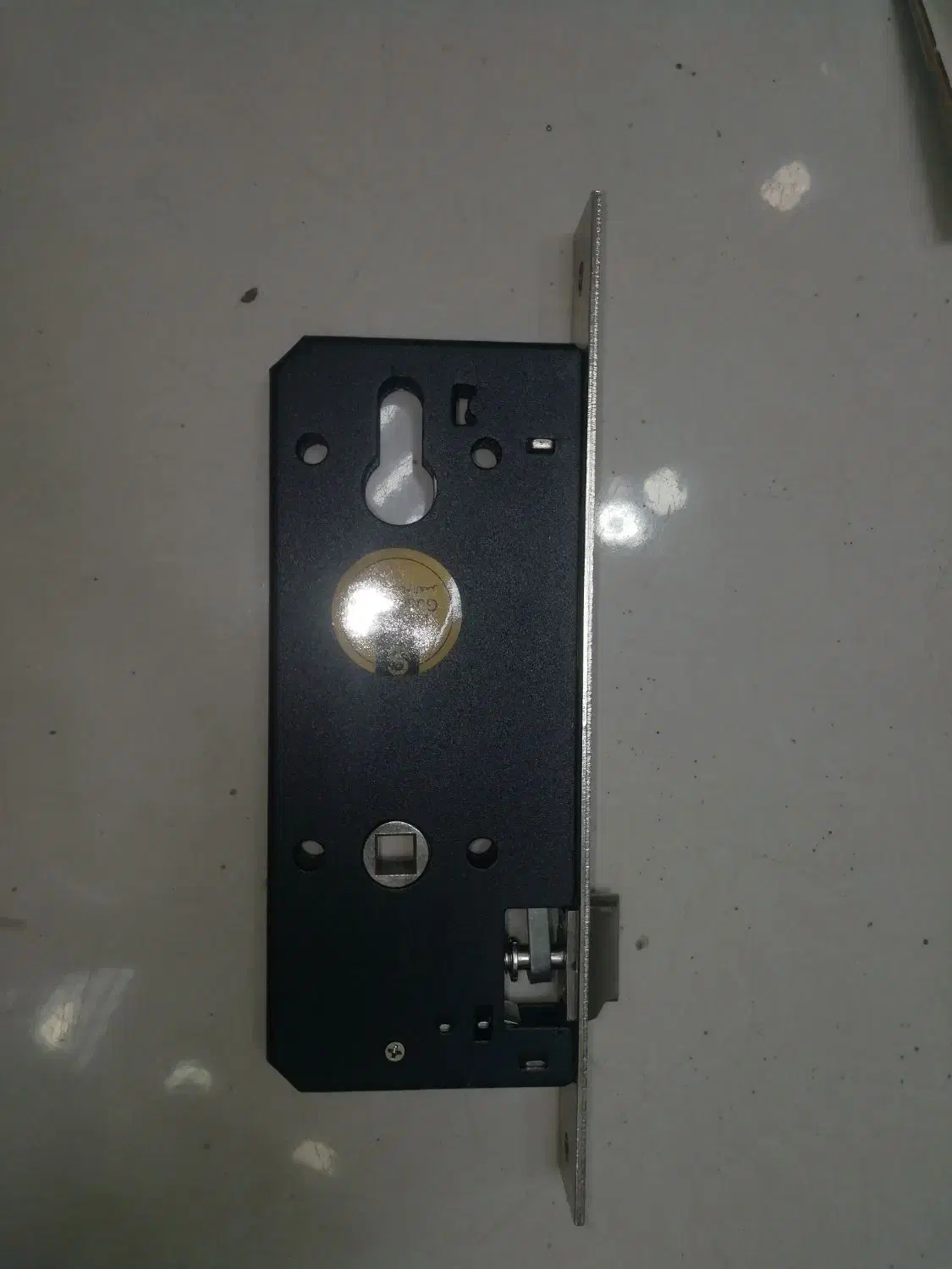 دستگیر و قفل درب چوبی|ابزارآلات|بندرعباس, |دیوار