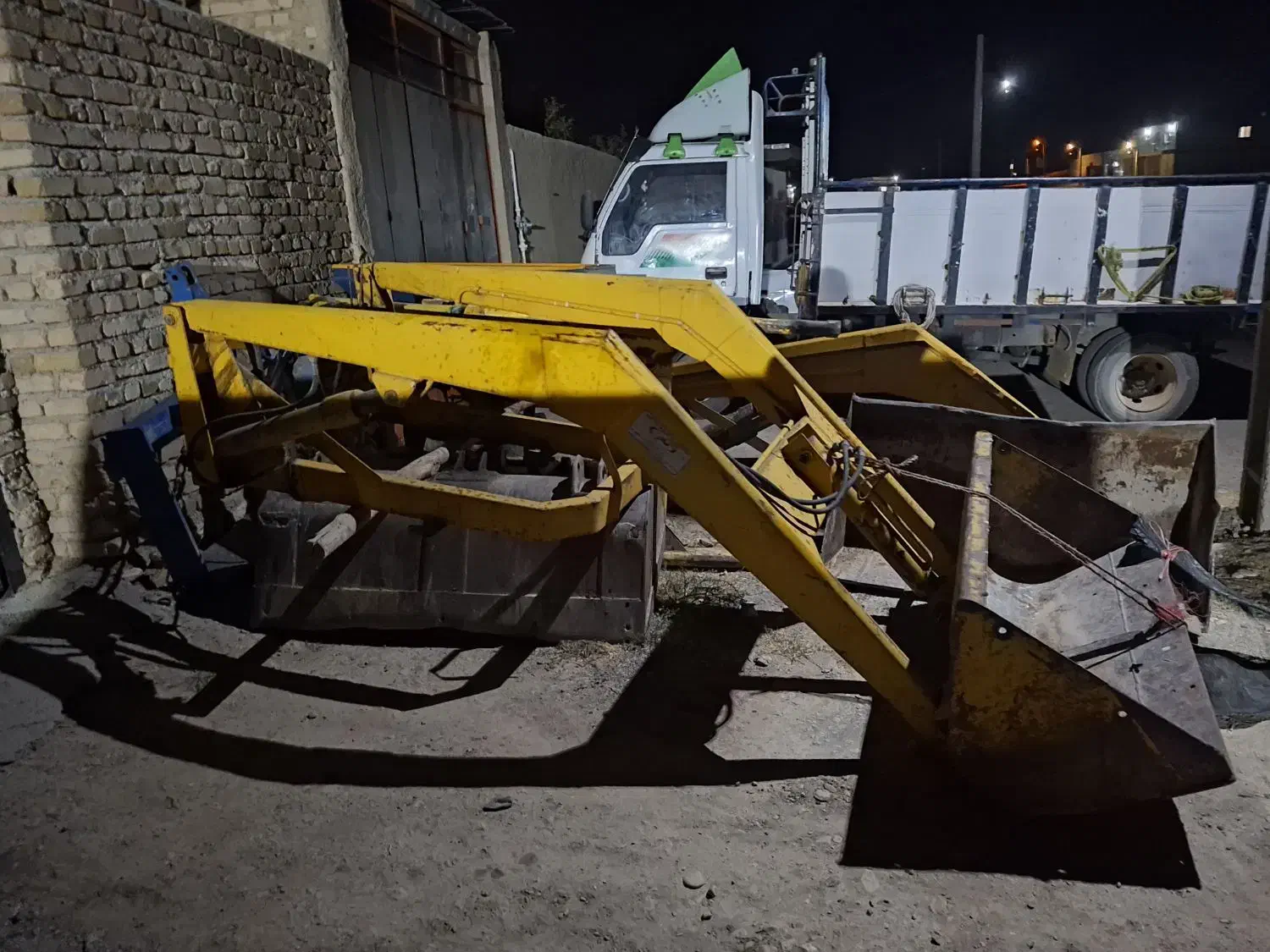 بیل وسمپاش 2000لیتری پلاستیکی|ماشینآلات صنعتی|شیرینسو, |دیوار