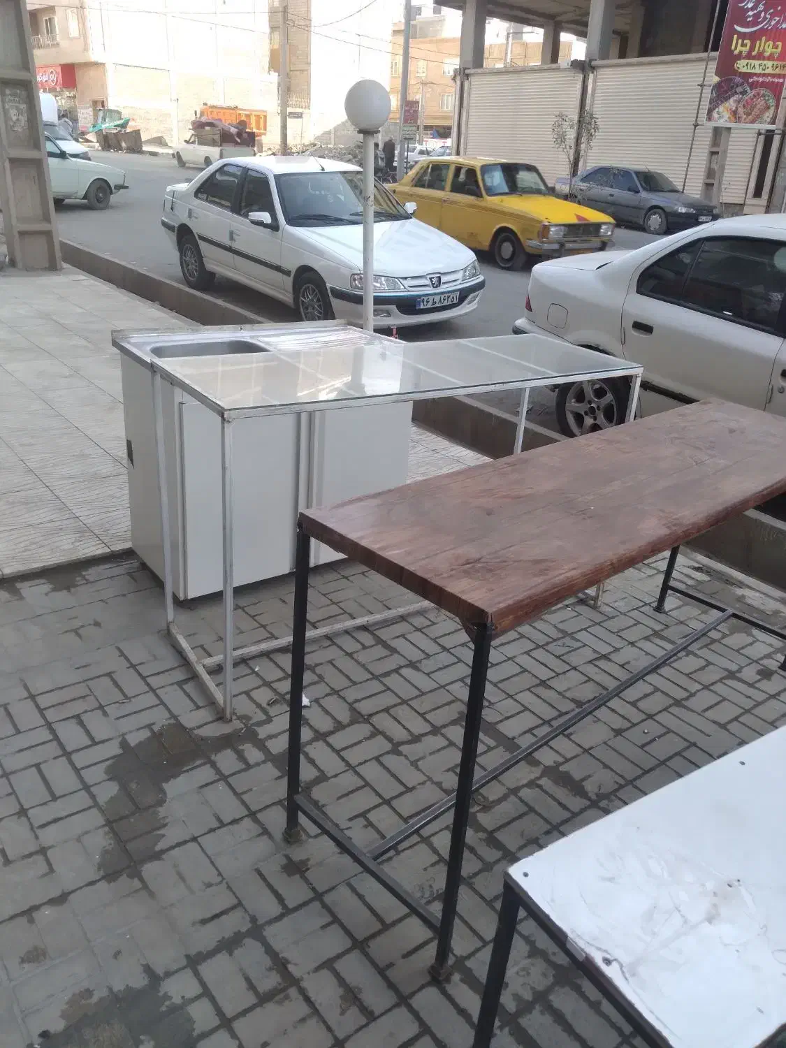 میزو صندلی قهوه خانه ایی با کمد و ظرفشویی|کافیشاپ و رستوران|سنندج, |دیوار