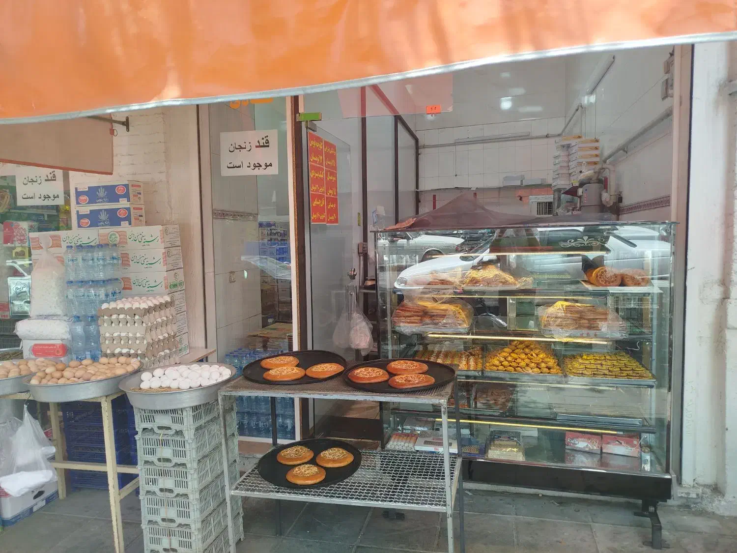 اجاره مغازه ۲۰ متری در سعدی جنوبی نبش بازار|اجارهٔ مغازه و غرفه|زنجان, |دیوار