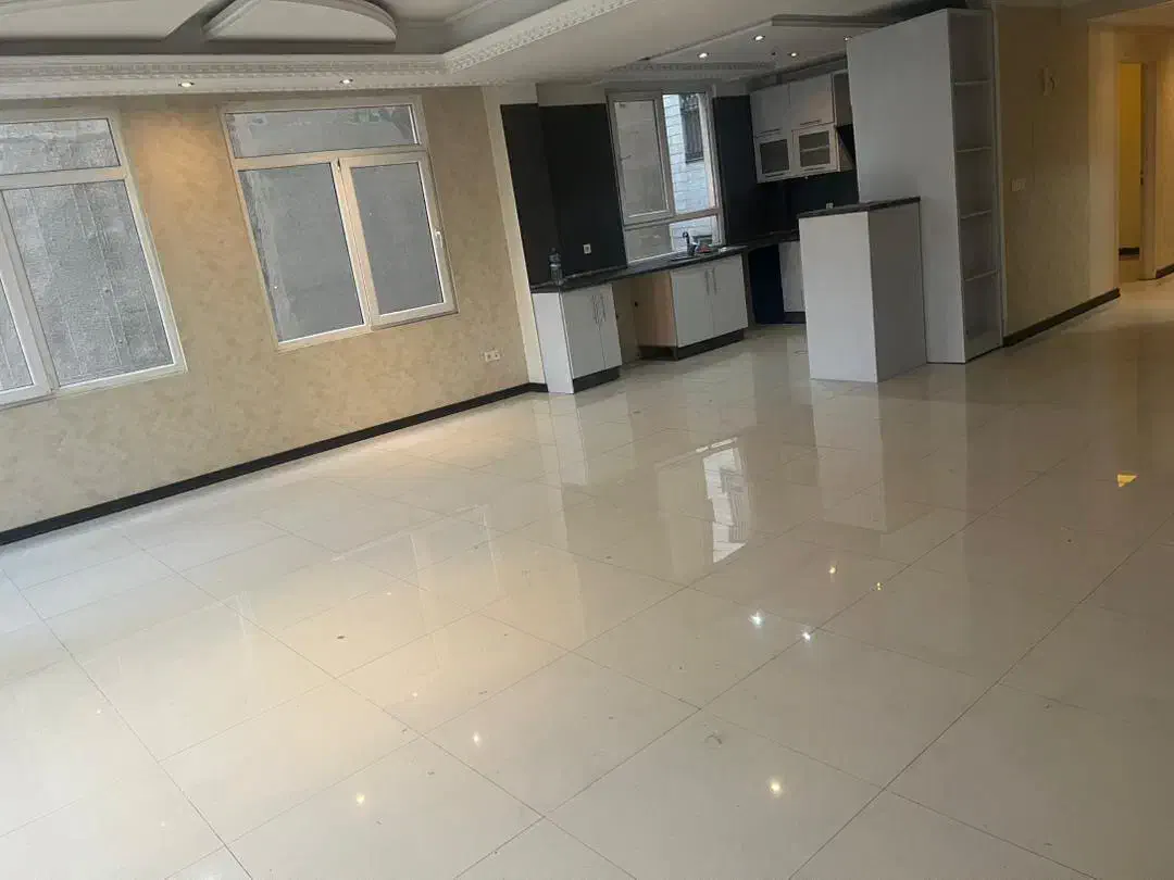 110متر شهرک غرب فول مشاعات آبی