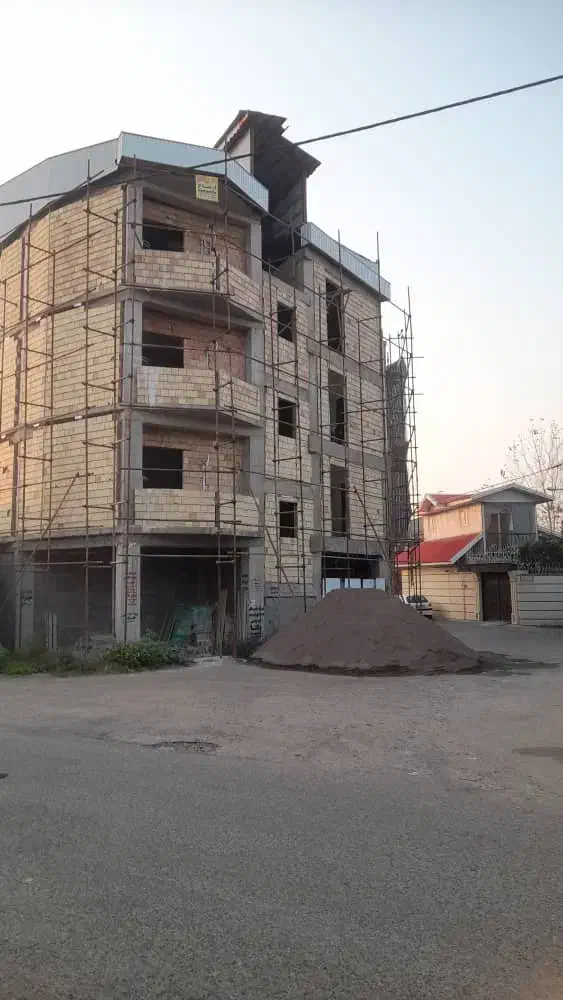 فروش آپارتمان ۱۰۰ متری دو خواب سنددار در صومعه سرا|پیشفروش املاک|صومعهسرا, |دیوار