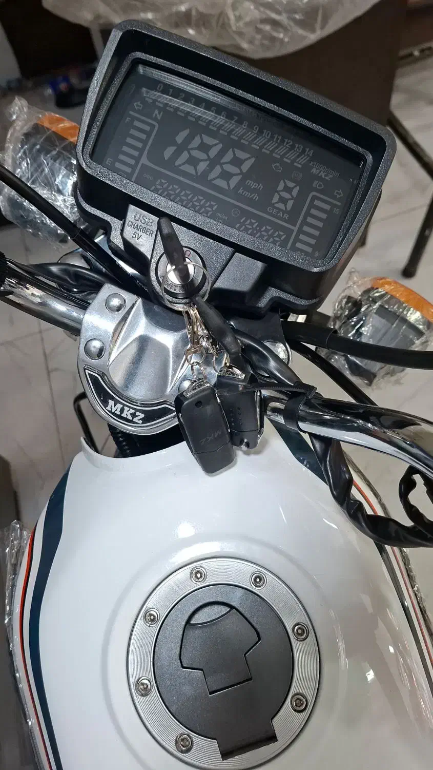 متین۲۰۰ بالانسر دار۲۴ماهه|موتورسیکلت|قزوین, |دیوار