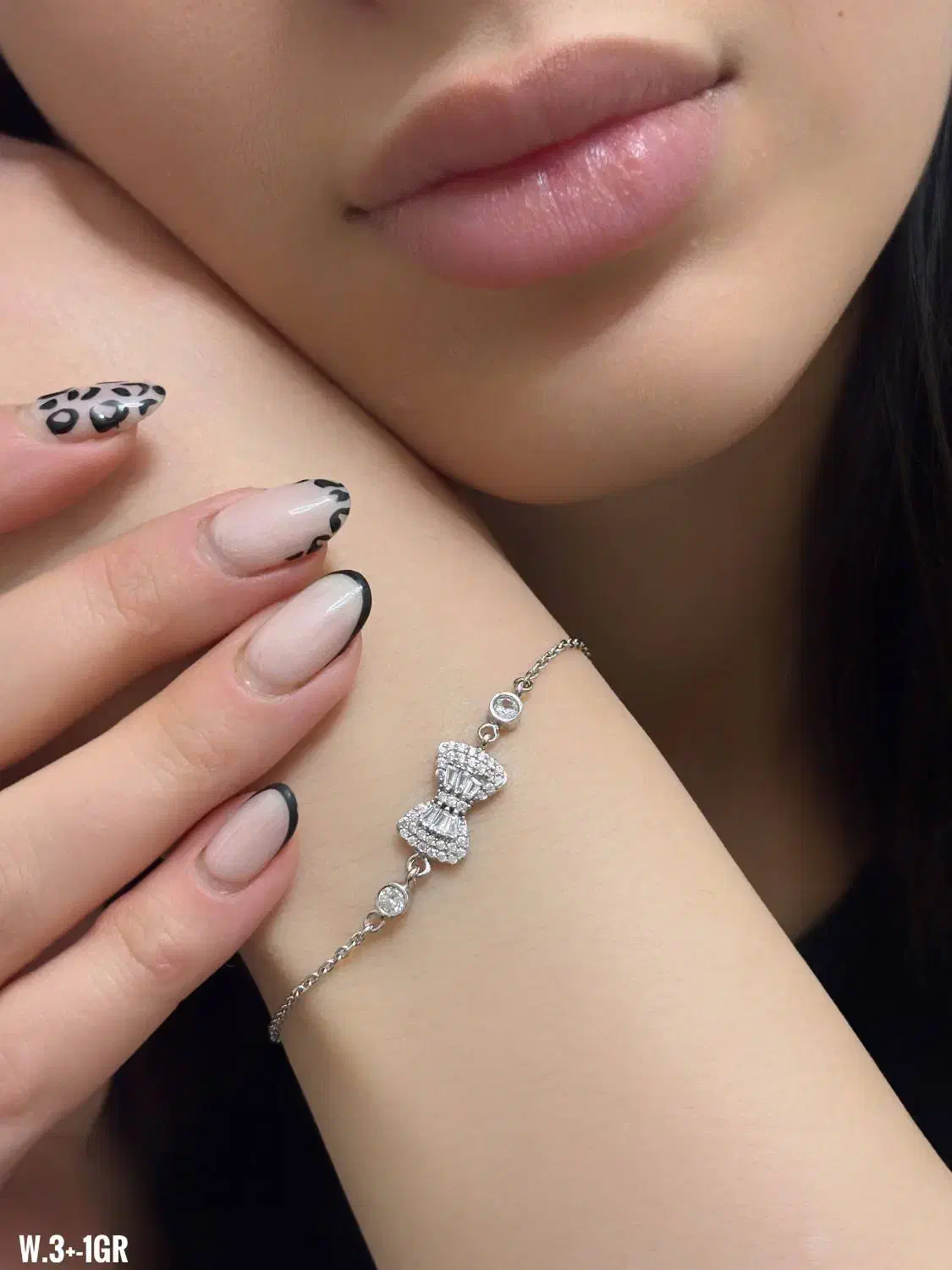 دستبند نقره شطرنجی روز زن سطح براق مناسب روزمره6|بدلیجات|تبریز, |دیوار