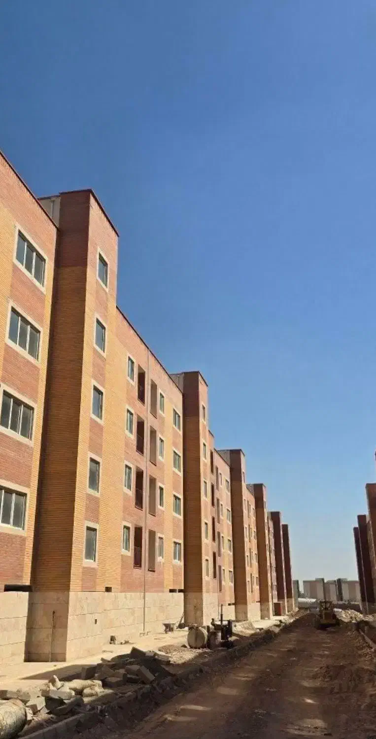 اپارتمان ۹۷ مترمفید /ایلیا سازه /تحویل شش ماهه|فروش آپارتمان|پرند, فاز ۷|دیوار