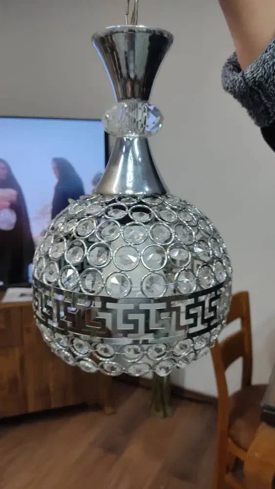 دوعددلوستر استیل و طلایی رنگ سالم|لوستر و چراغ آویز|تهران, تهرانسر شرقی|دیوار