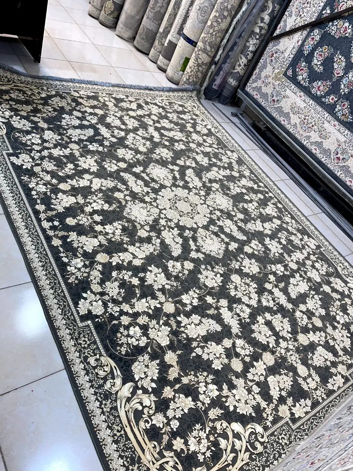 فرش ۹ متری ۱۲۰۰شانه تراکم۳۶۰۰ نو آکبند ۴ تخته|فرش|کرمانشاه, |دیوار