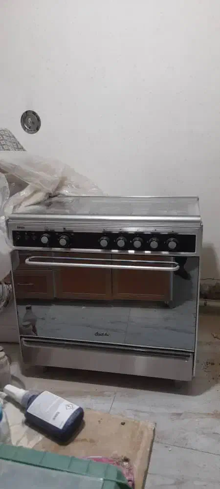 اجاق گاز پنج شعله فردار سینجر دارای جوجه گردان|اجاق گاز و لوازم برقی پخت‌وپز|صوفیان, |دیوار