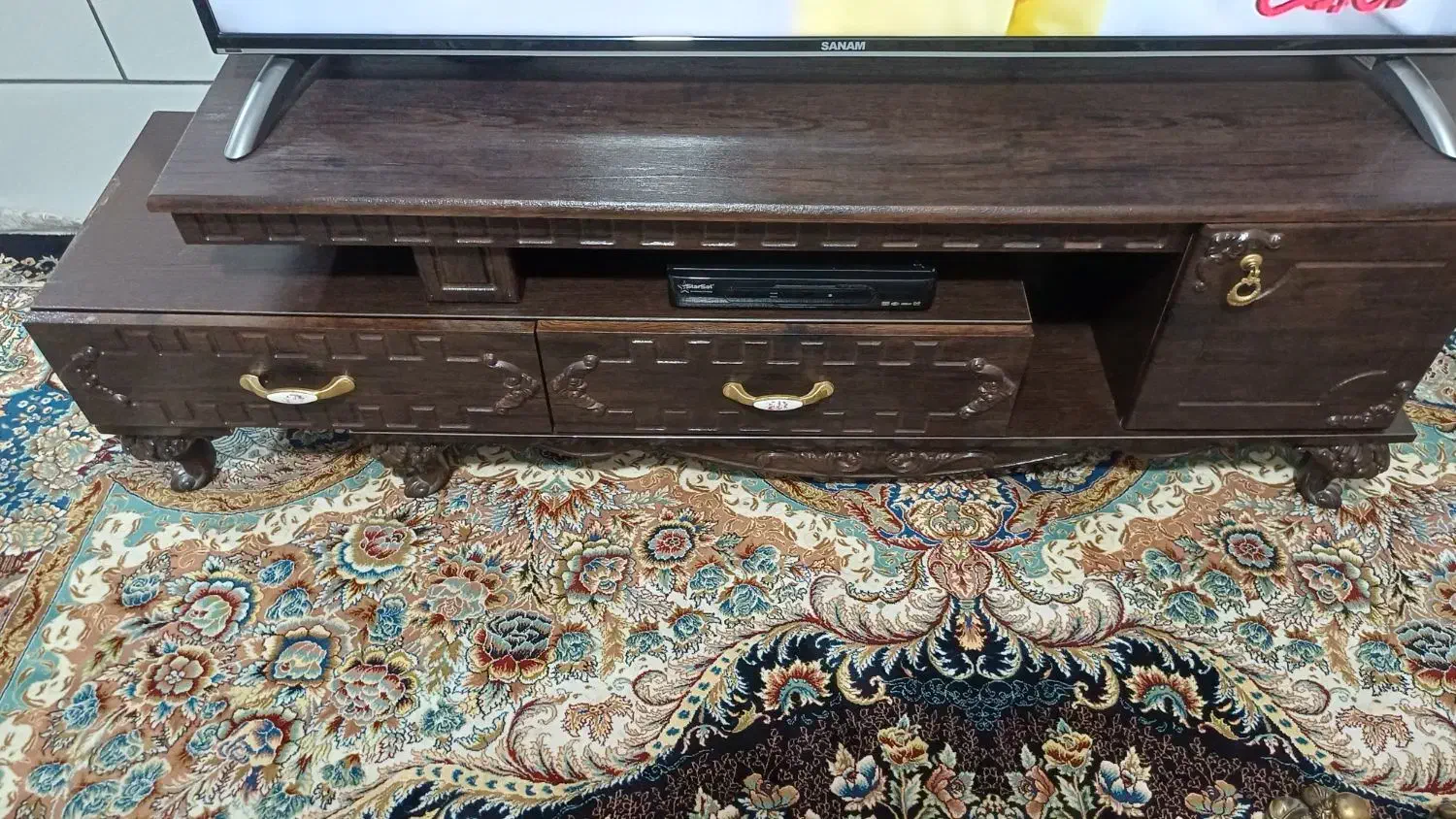 میزتلویزیونی|میز تلویزیون|شیراز, دست خضر|دیوار