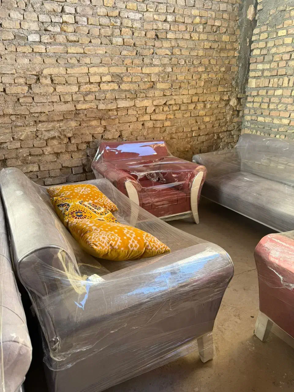 مبل در حد|مبلمان خانگی و میز عسلی|یزد, |دیوار