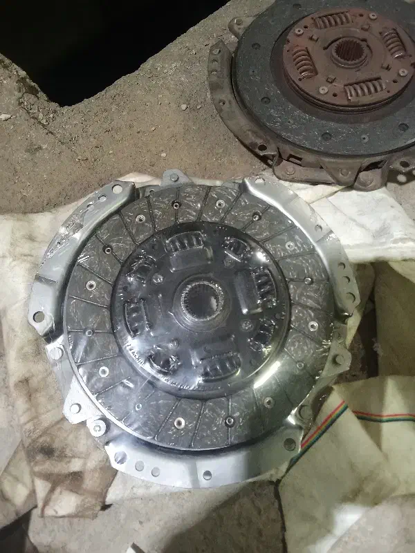 صفحه کلاچ|قطعات یدکی و لوازم جانبی|مشهد, شهید قربانی|دیوار