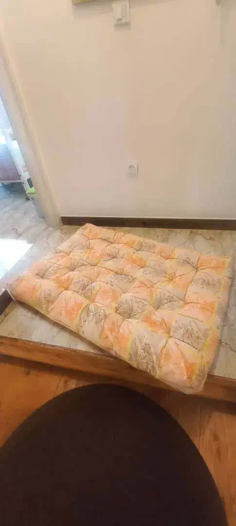 تشک کودک و زیرپایی|رختخواب، بالش، پتو|محمودآباد, |دیوار