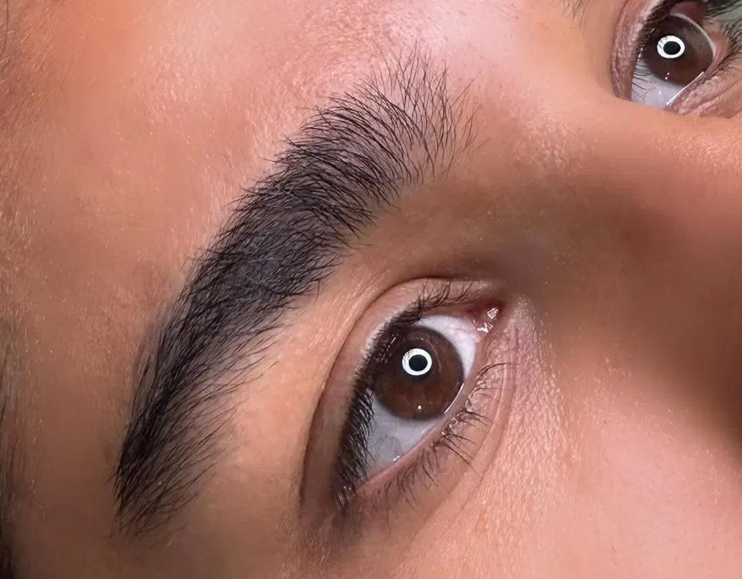 لیفت و لمینت مژه و ابرو|خدمات آرایشگری و زیبایی|نهاوند, |دیوار