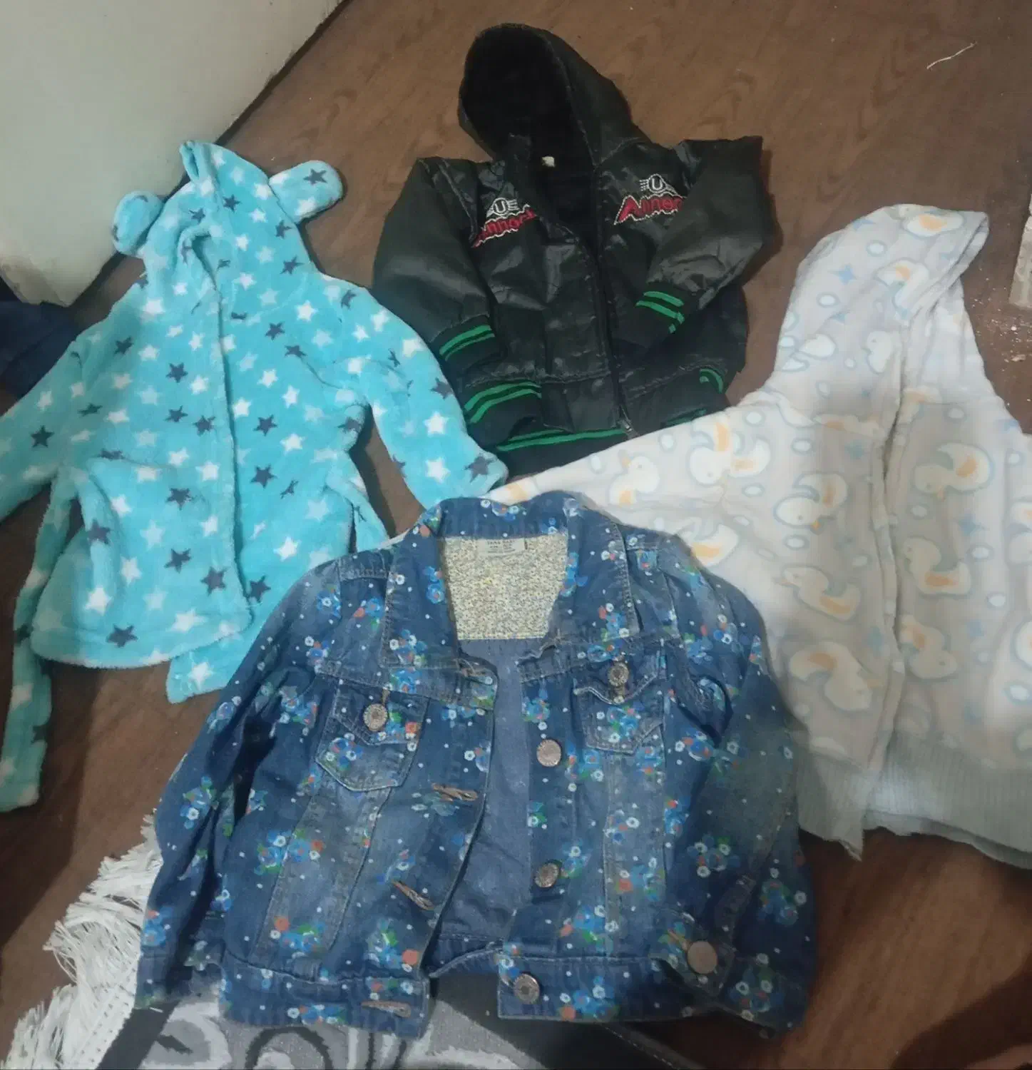 کاپشن بچه گانه|کفش و لباس بچه|اصفهان, محمودیه|دیوار