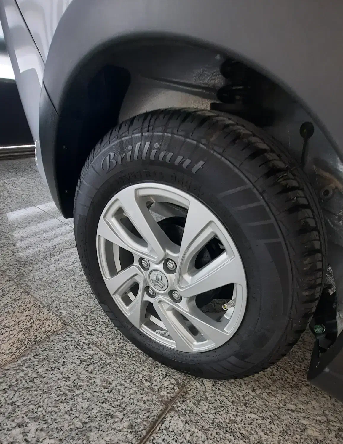 کوئیک GXL-R نقره ای در حد صفر ۱۴۰۳ فول آپشن|خودرو سواری و وانت|اصفهان, جلفا|دیوار