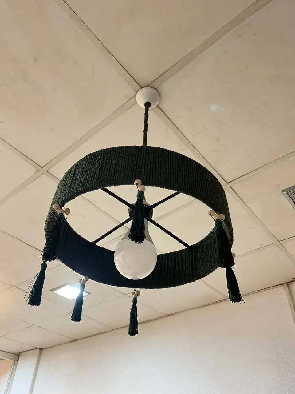 لوستر|لوستر و چراغ آویز|رشت, صفاری|دیوار