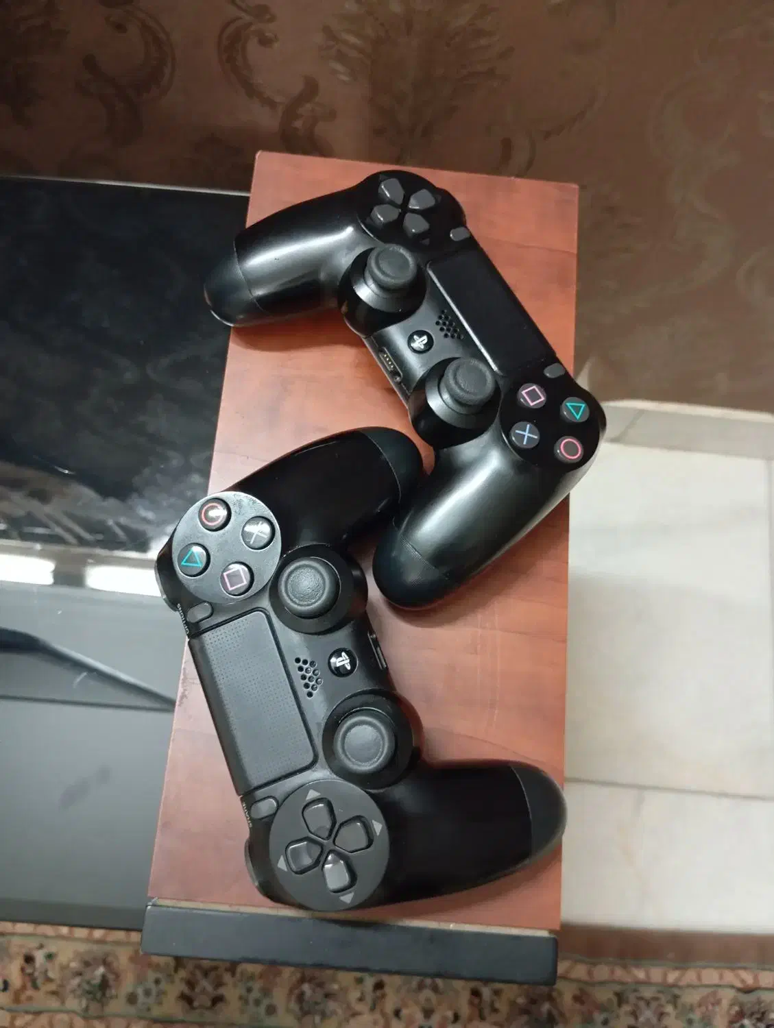 ps4 1traاسلیم کپی خور دو دسته فول گیم تمیز وخونگی|کنسول، بازی ویدئویی و آنلاین|اصفهان, درب کوشک|دیوار