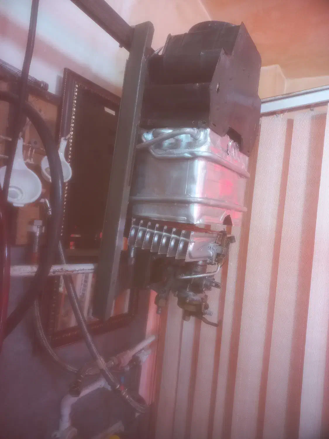 فروش آبگرمکن کارکرده ۳۱۱۵ وب۱۵ با ضمانت|آبگرمکن، پکیج، شوفاژ|اردبیل, |دیوار