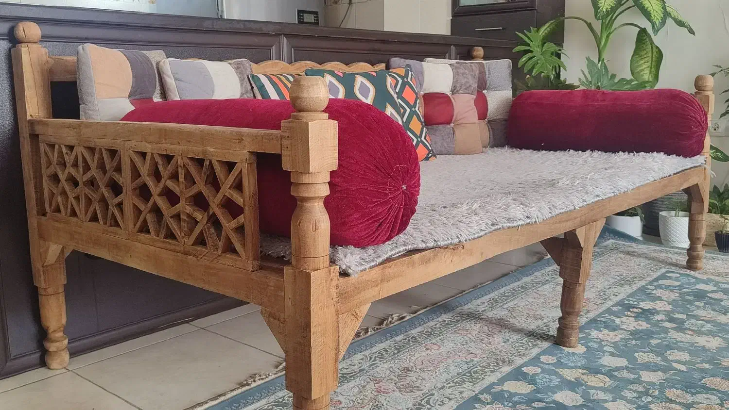 تخت شیک|مبلمان خانگی و میز عسلی|کرج, حسن آباد|دیوار