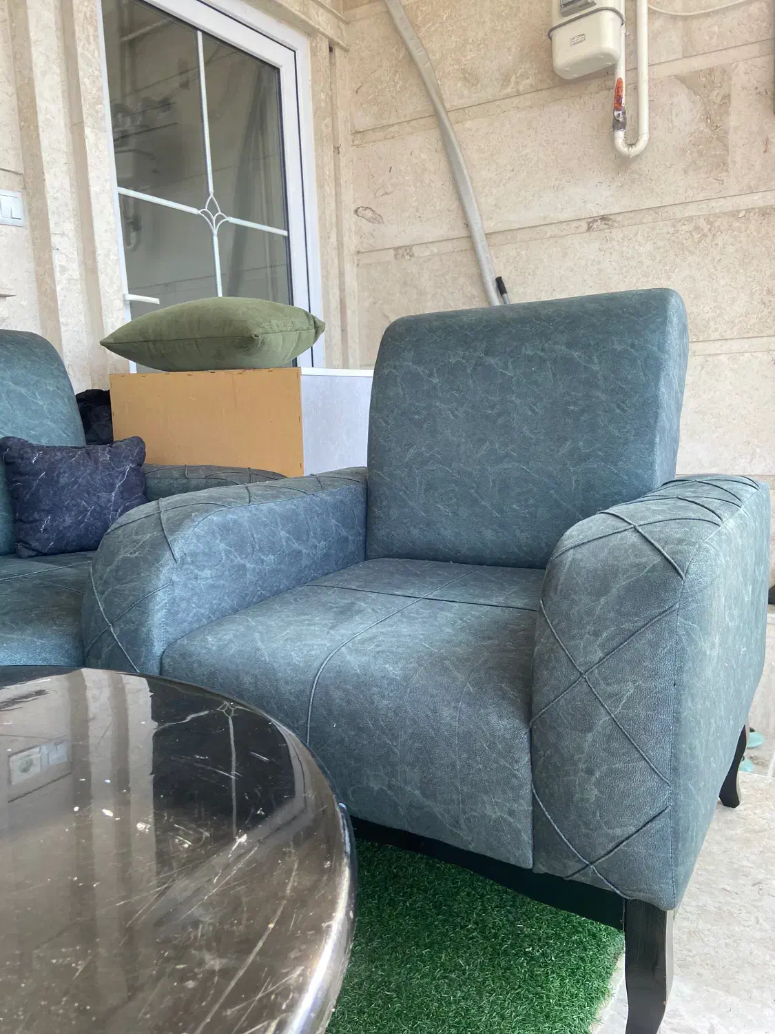 مبل ۵نفره کاملا نو همراه با جلو مبلی|مبلمان خانگی و میز عسلی|فومن, |دیوار