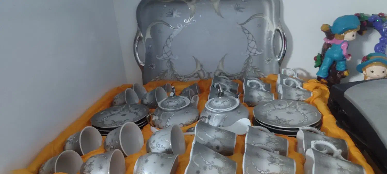 کریستال ایتالیایی ودودست فنجون قهوه خارجی|ظروف سرو و پذیرایی|مشهد, کارگران|دیوار